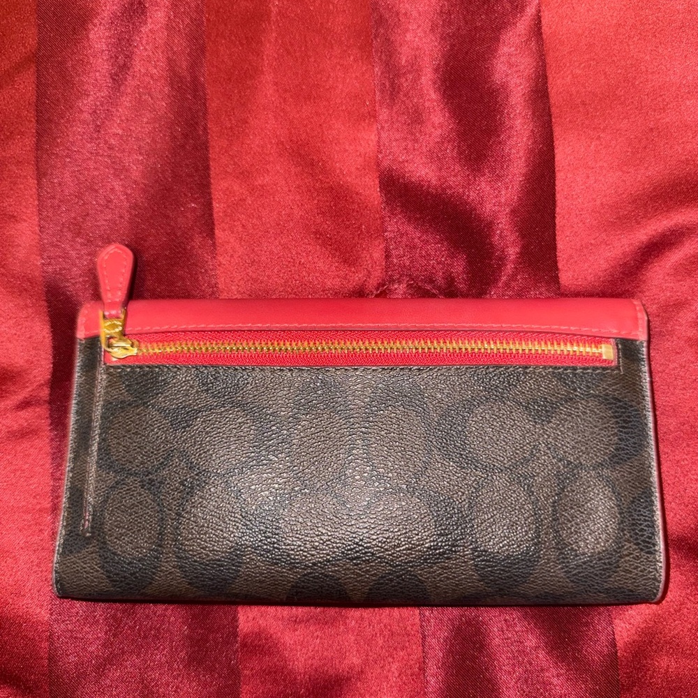 Coach Signature slim envelope Red - Picture 3 of 3